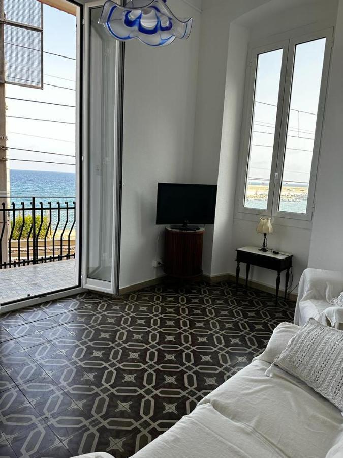 Ferienwohnung La Via Sul Mare Bordighera Exterior foto